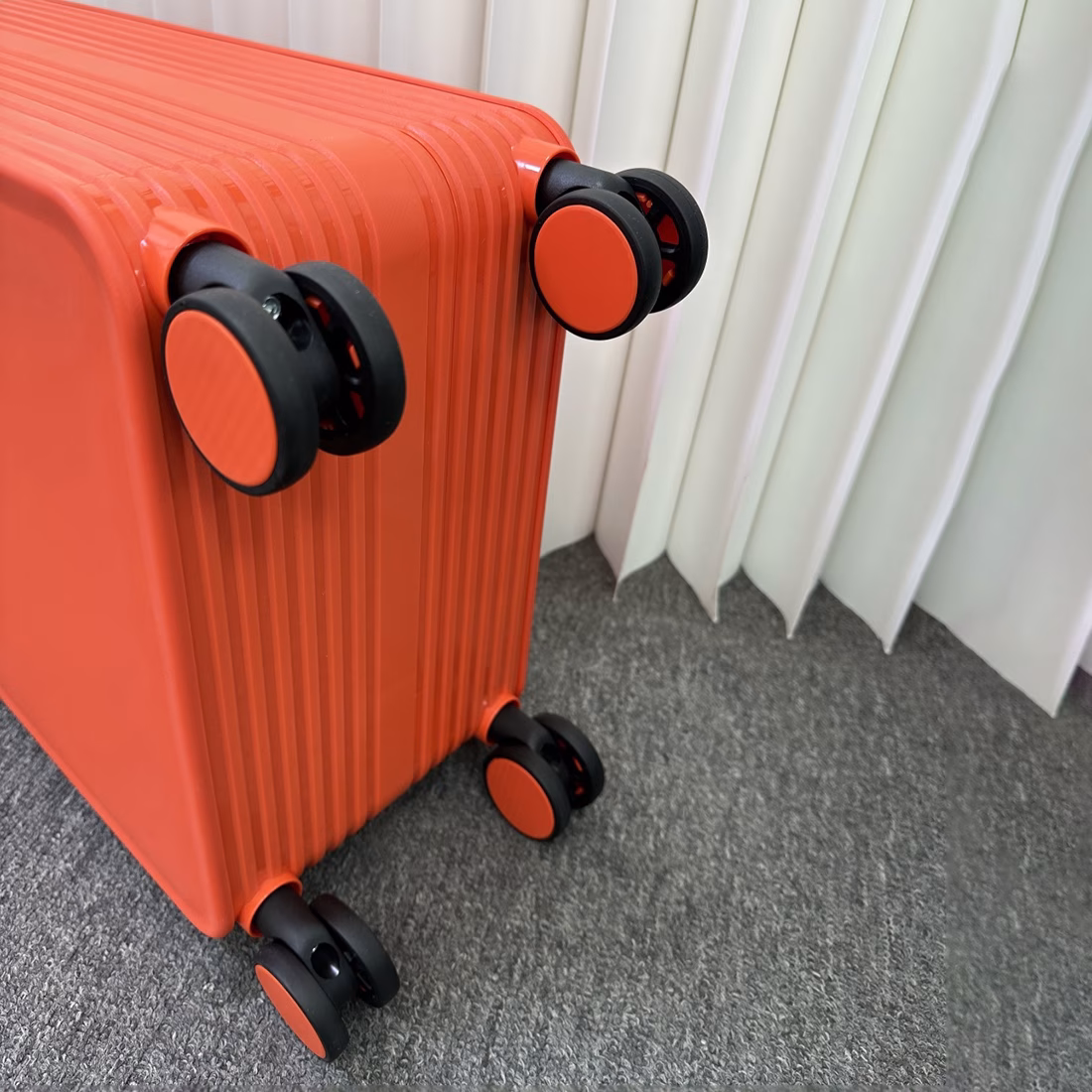 Чемодан Bosco S Aperol 10