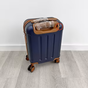 Чемодан Bruno 40x30x20 Midnight Blue Уценка 2 2