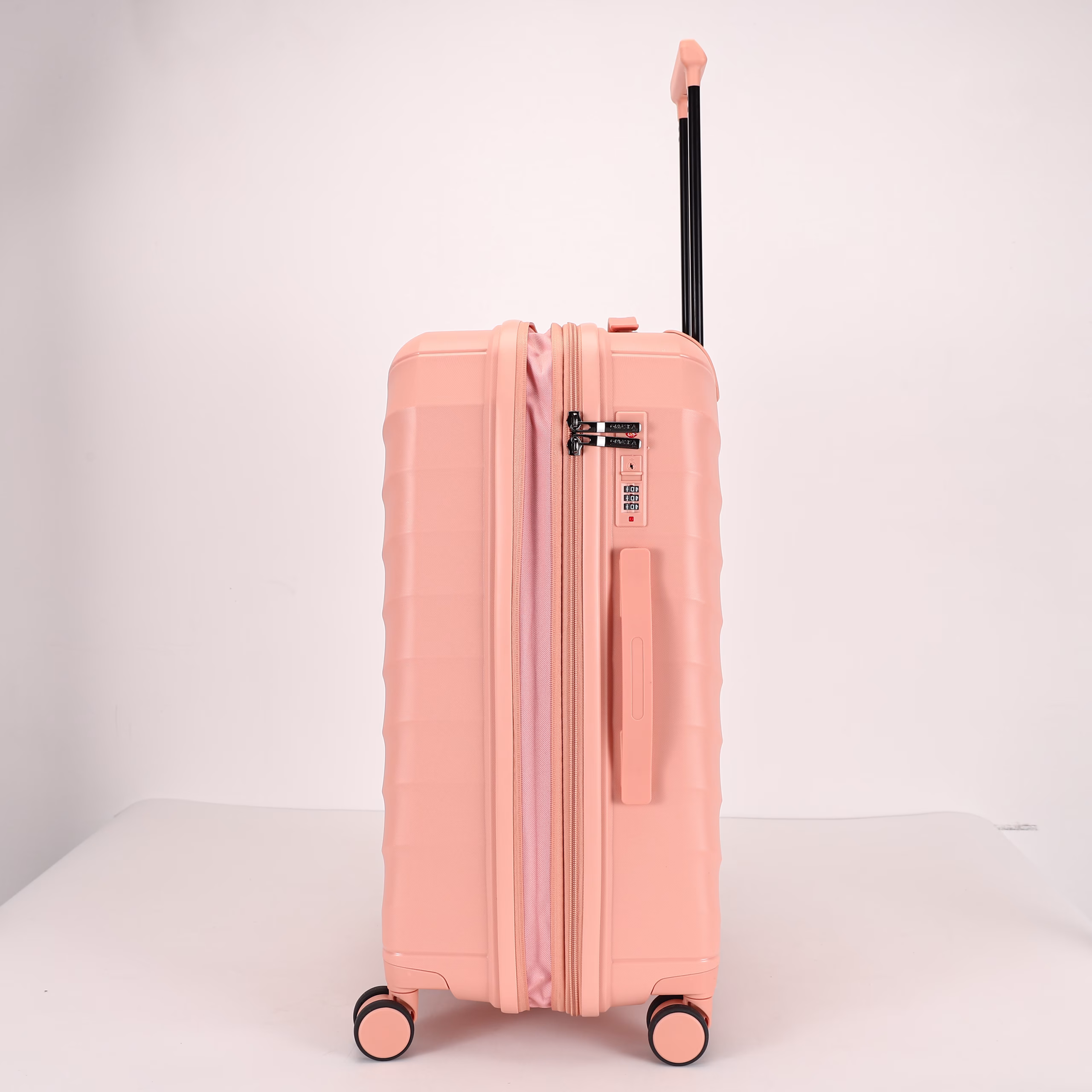 Чемодан Diamond M Coral Pink с расширением 5