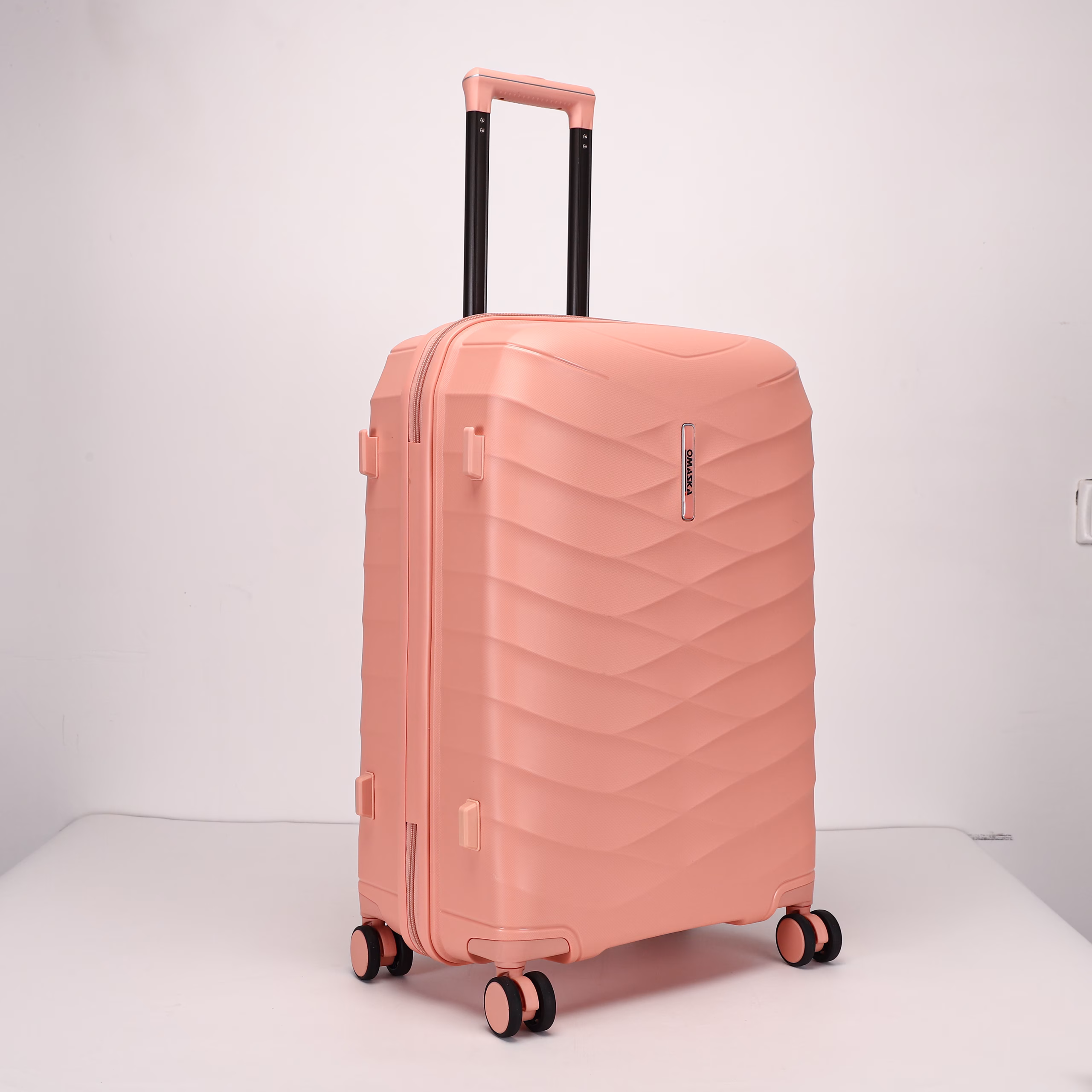 Чемодан Diamond M Coral Pink с расширением 4