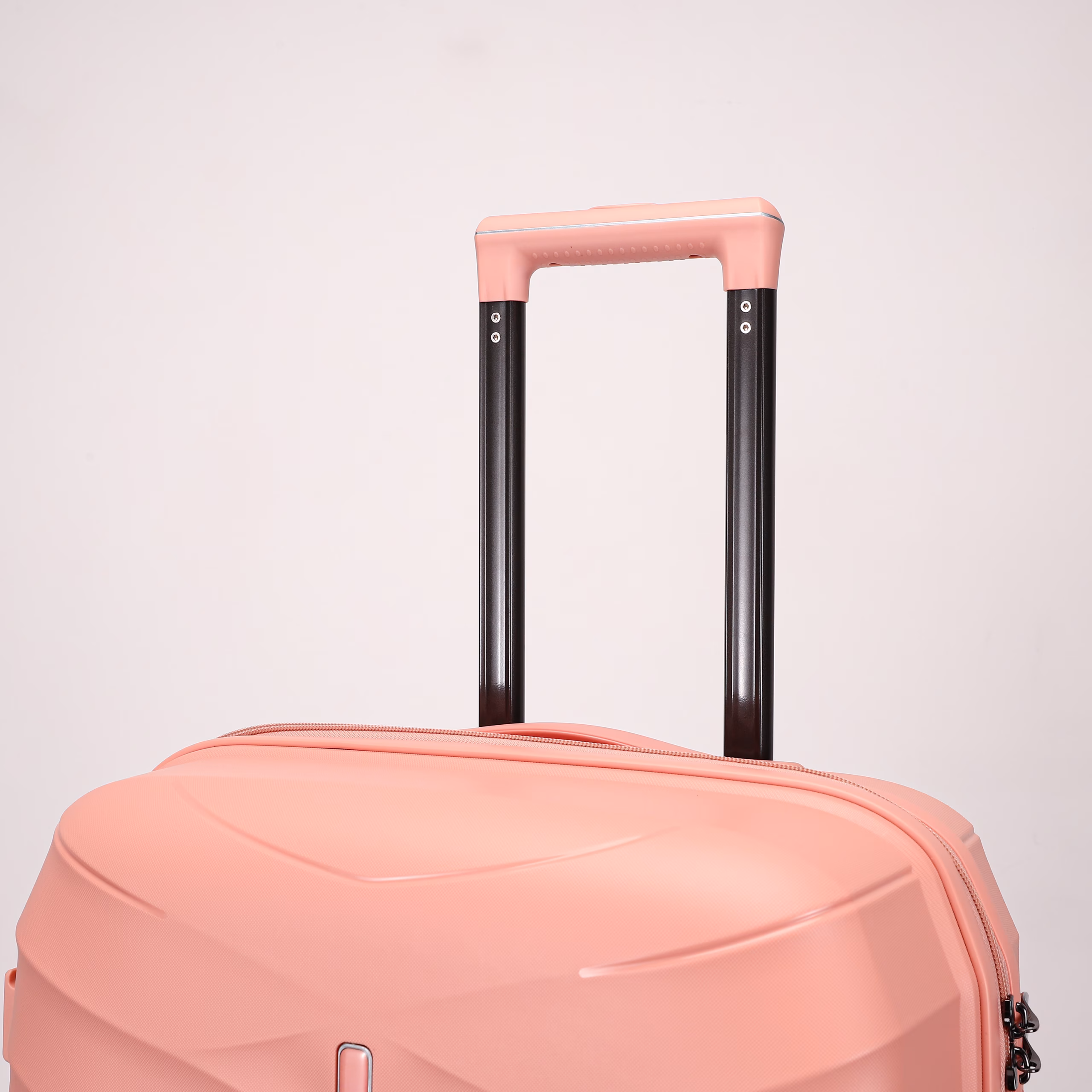 Чемодан Diamond XL Coral Pink с расширением 8