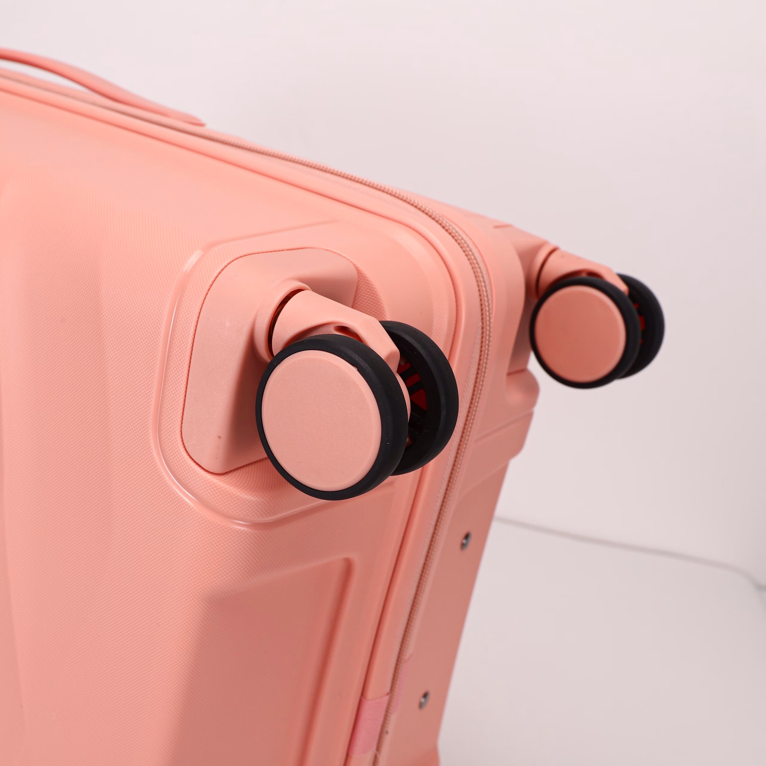 Чемодан Diamond XL Coral Pink с расширением 13
