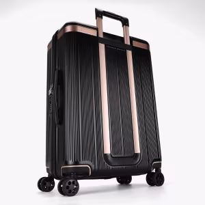 Чемодан Onyx M Jet Black 7