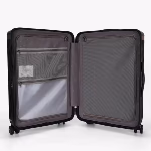 Чемодан Onyx M Jet Black 11