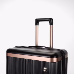 Чемодан Onyx S Jet Black 6