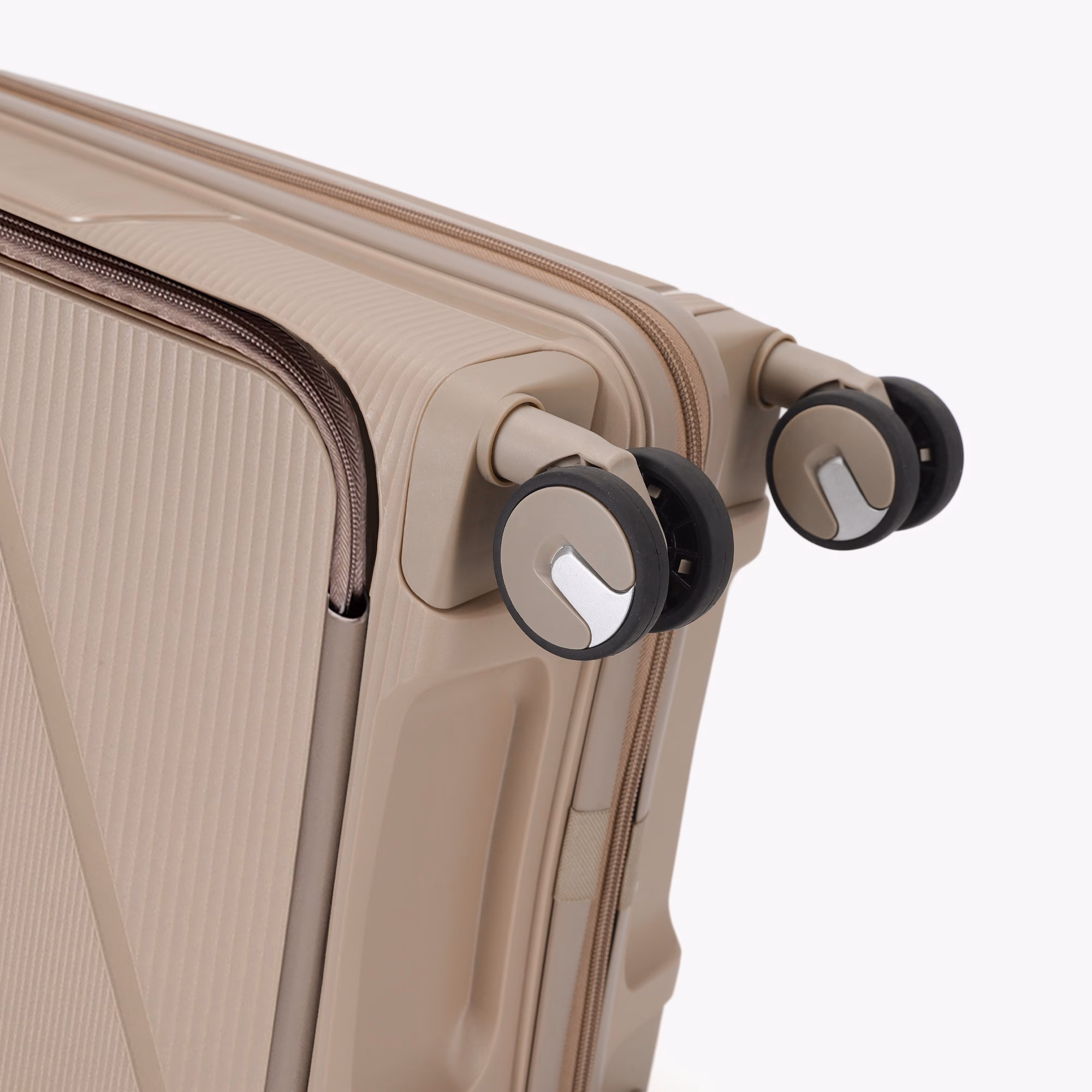 Комплект Чемоданов Fly S-M Champagne 12