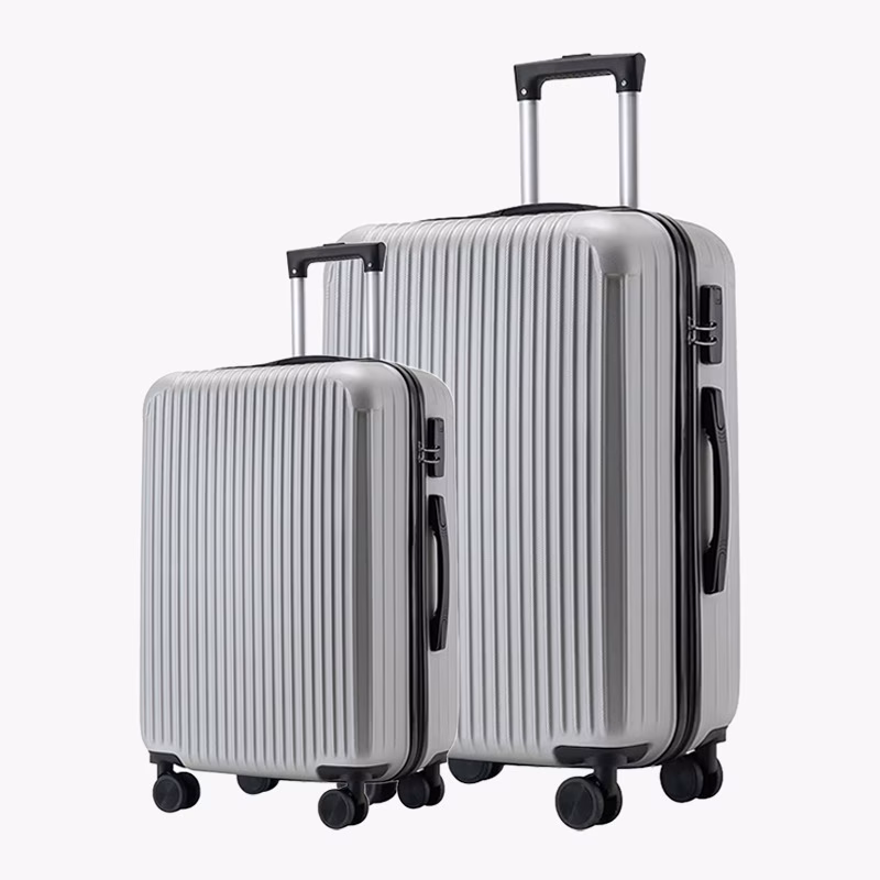 Комплект Чемоданов Ostin S-XL Titan