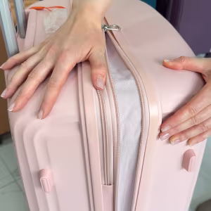 Комплект Чемоданов Pixel S-M-XL Candy Pink 3