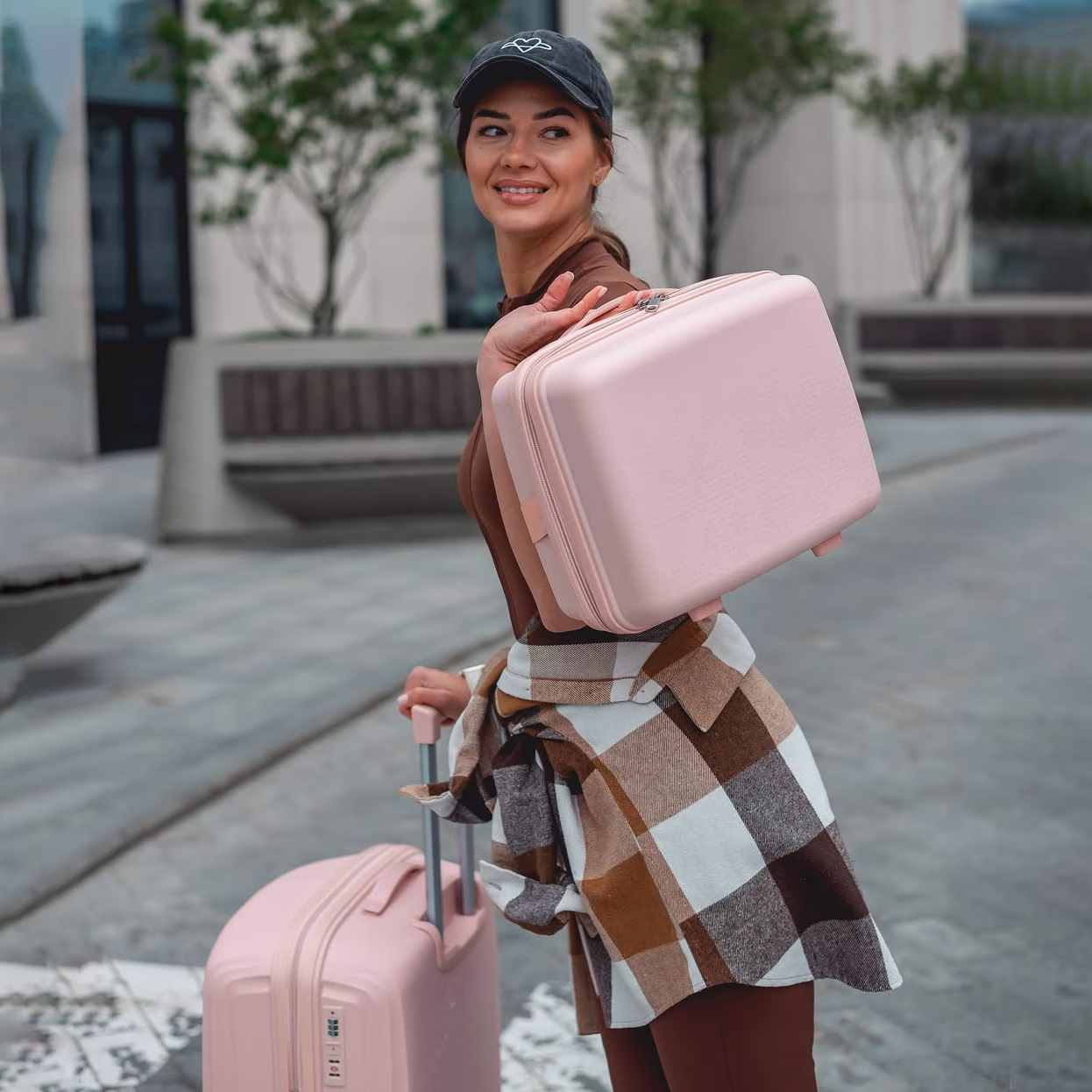 Travel Case Pixel Candy Pink 3
